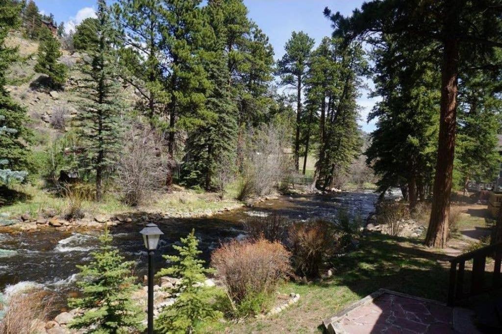 Riverfront Mountain Cottage Retreat Estes Park Exterior photo